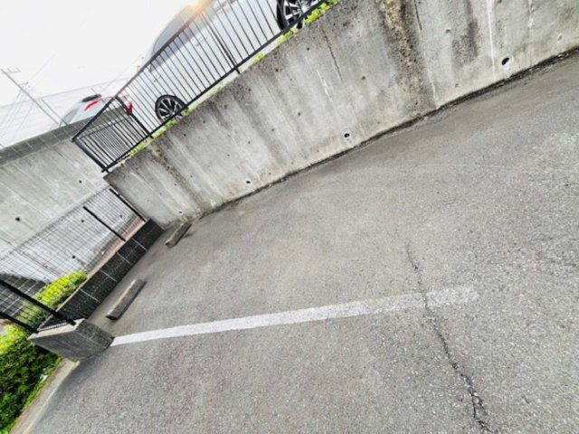 プランドール ＡＢの駐車場|駐車場