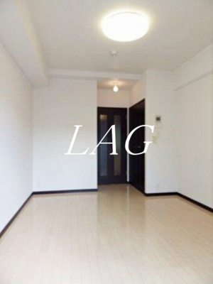 【居間・リビング】 | セントパレス大鳥居 | 洋室のお部屋です。
