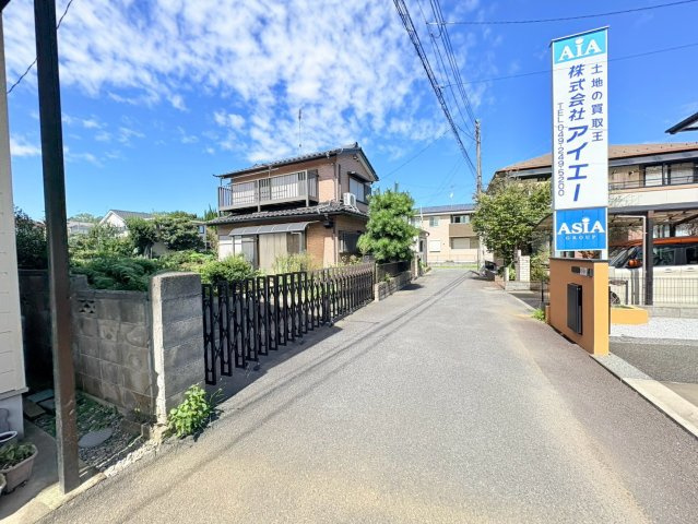 川越市下広谷　建築条件なし売地　東武東上線『鶴ヶ島駅』徒歩22分　【広谷小学区】の前面道路含む現地写真