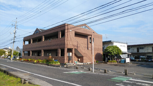 ガーデンヒルズの外観