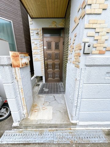 【エントランス】 | 千里丘東貸家