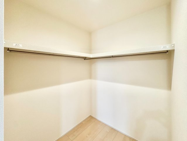 《仲介手数料半額》川越市上野田町第2　全3棟　1号棟の収納|WIC