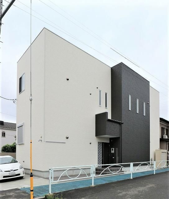ＲＩＺＥＳＴ　草加の外観