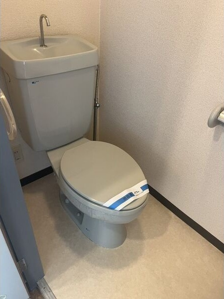 セラヴィ杁中のトイレ