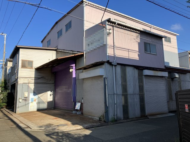 堺市堺区遠里小野町４丁の倉庫の外観