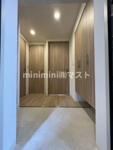 ミラージュパレス新梅田Cieloの玄関