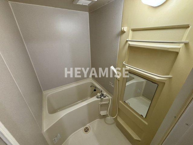 セジュールマインB棟の浴室
