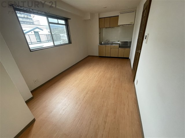 角部屋住戸で過ごしやすく、おすすめです。