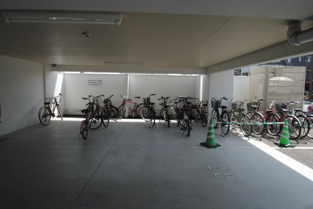 エトランゼ東櫛原15のその他共用部分|駐輪場です