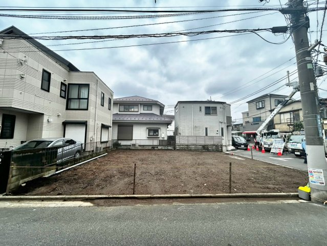 練馬区旭町1丁目　新築戸建の外観|2026.09.18撮影

現地ご見学希望・資料請求などお気軽にお問い合わせ下さい！
03-5990-5201
