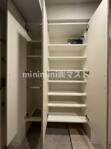 ミラージュパレス新梅田Cieloの収納