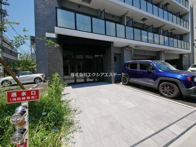 アービングNeo岸里駅前のエントランス