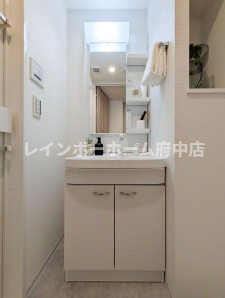 LUMINOUSつつじヶ丘の洗面所