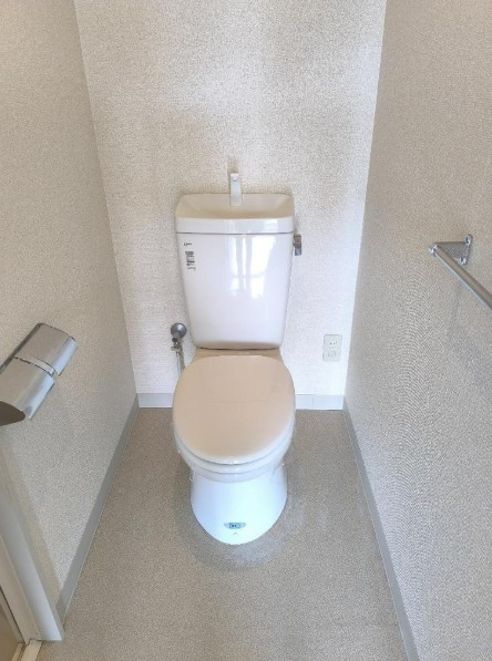 昭電社ビルのトイレ