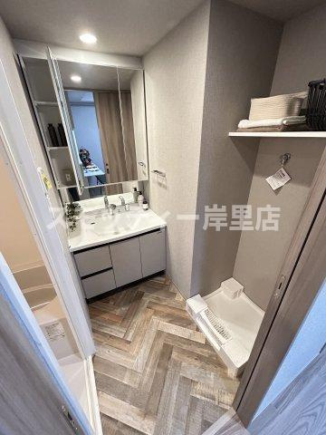 アービングNeo岸里駅前の独立洗面台