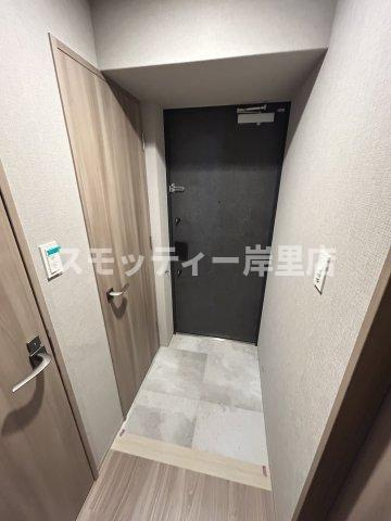 アービングNeo岸里玉出の玄関