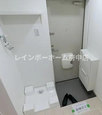 プライムテラス立川羽衣町の玄関