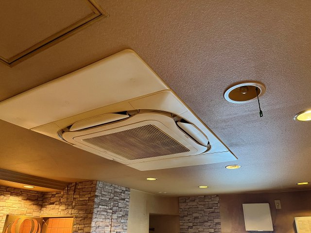 リアライズ道頓堀ビルの内装
