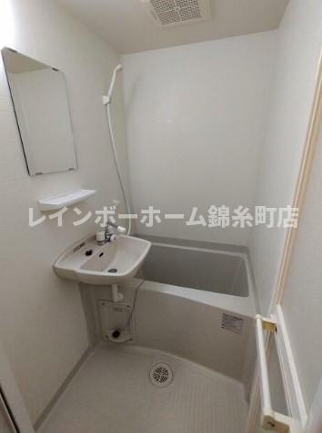 ルミナス田尻の浴室