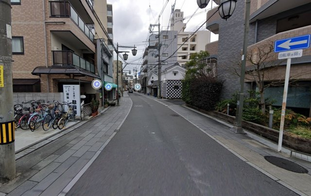 I’s SQUARE（アイズスクエア）の周辺