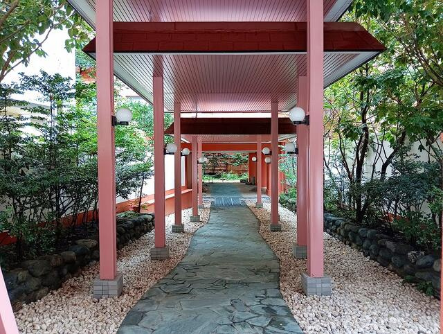 平河マンションのエントランス
