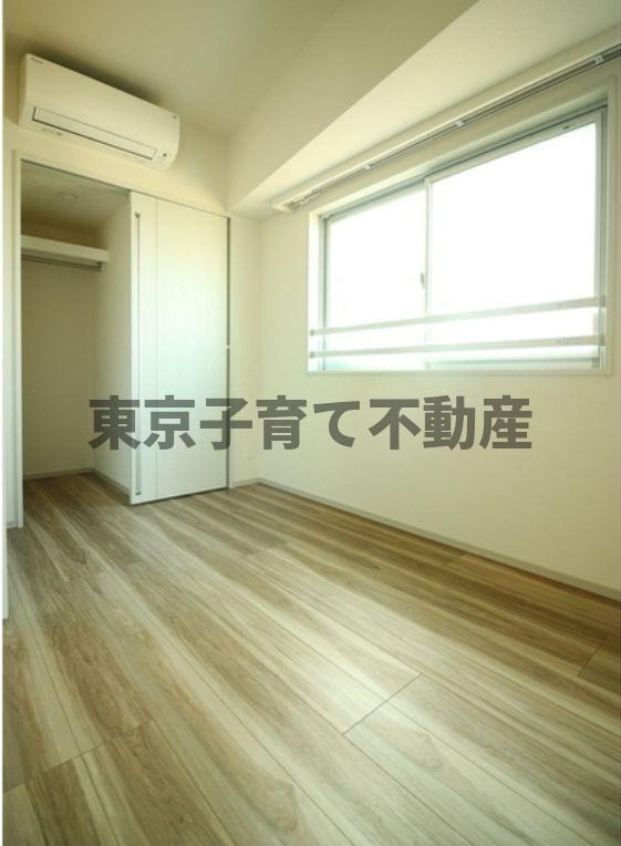 コンフォリア新御徒町の寝室