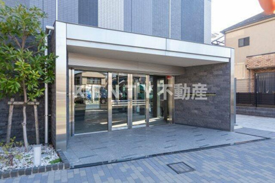 【エントランス】 | プラシア蒲田　ＴＨＥ　ＧＲＡＮＤ　ＲＥＳＩＤＥＮＣＥ | 落ち着いたエントランスです