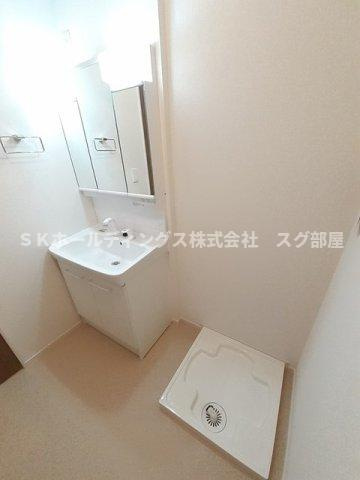 シャイントラストの洗面所