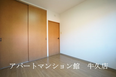 【寝室】 | 牛久ロイヤルレジデンスAⅢ型