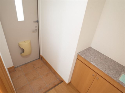 【玄関】 | ミニョンⅠ番館 | ※同建物別部屋の写真になります。