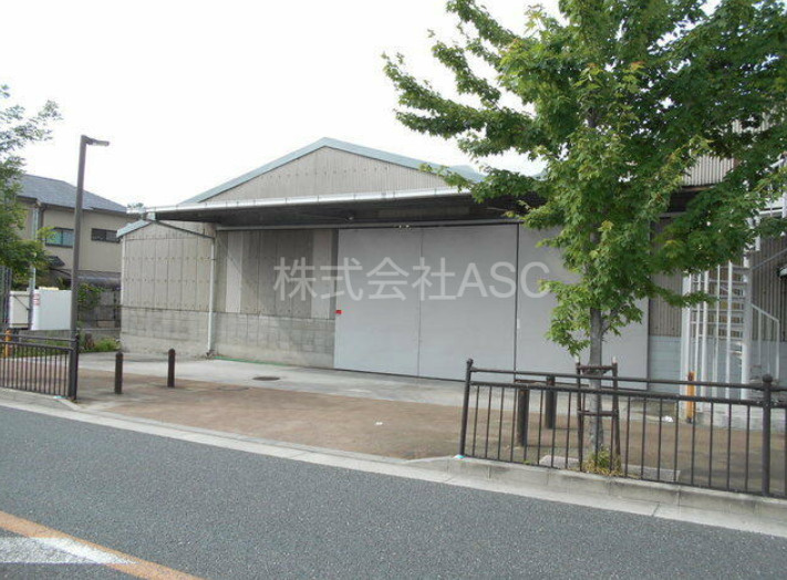 寝屋川市宇谷町倉庫の周辺