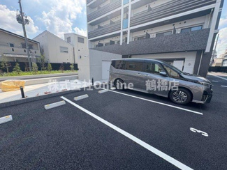 【駐車場】
