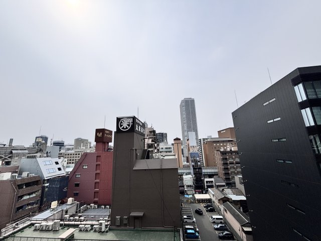 大阪市中央区博労町４丁目の店舗事務所の展望