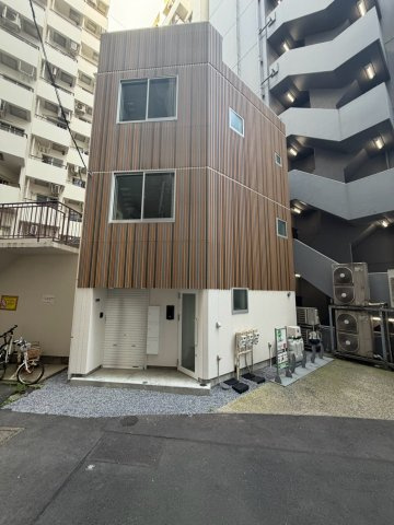 千代田区東神田　新築戸建の外観
