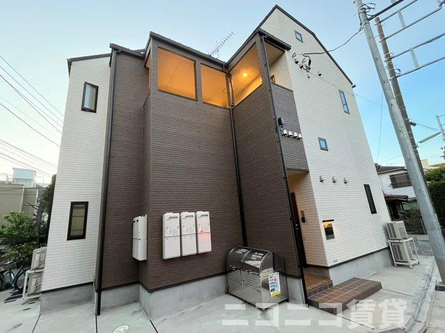 世田谷区桜上水５丁目のアパートの外観|
