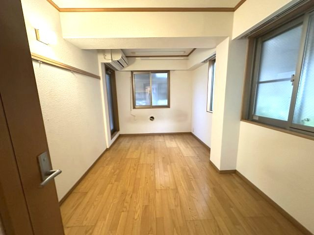 杉並区高円寺南３丁目の賃貸マンションの居間・リビング|使いやすいリビングです