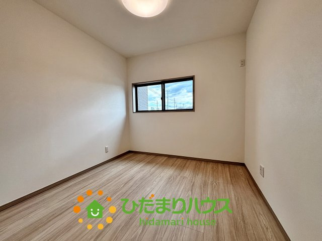 ワイウッドコート加須市下高柳第14期　新築一戸建て　05の子供部屋
