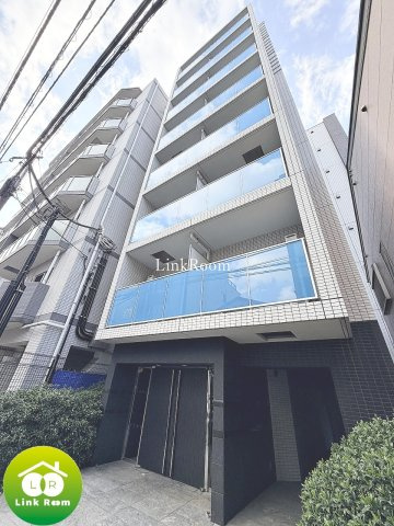 アルテシモ レジウスの外観