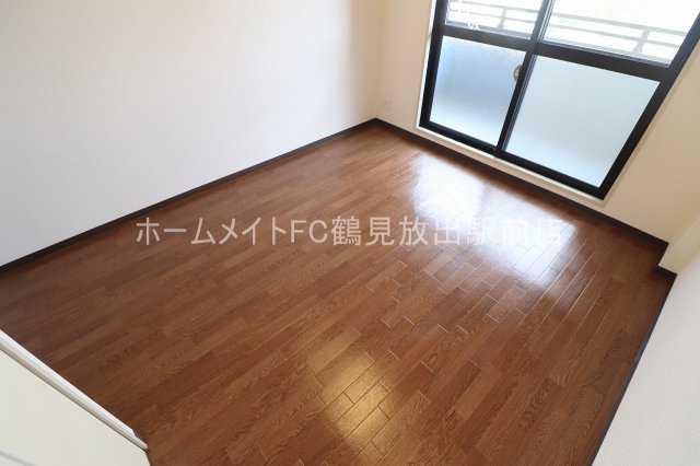 大阪市鶴見区今津中１丁目の賃貸マンションの内装