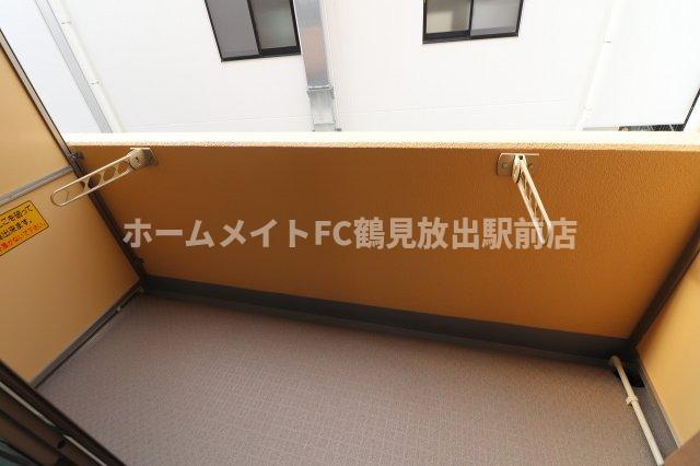 大阪市城東区諏訪１丁目の賃貸マンションのバルコニー