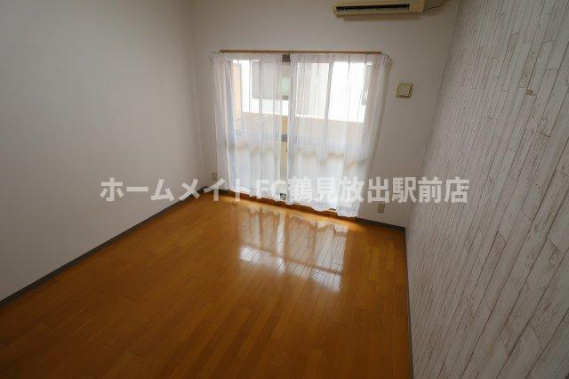 大阪市城東区諏訪１丁目の賃貸マンションの洋室