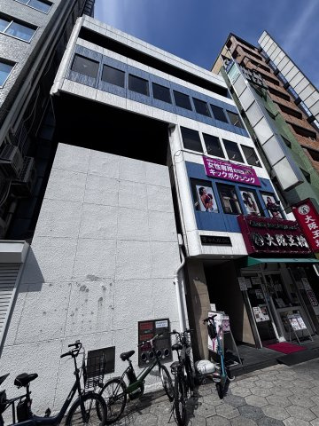 大阪市中央区東平２丁目の店舗事務所の外観