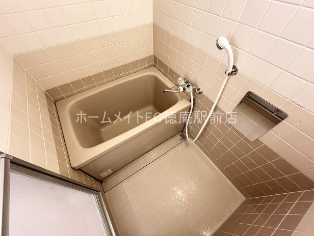 大阪市鶴見区今津中４丁目の賃貸マンションの浴室