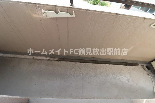 大阪市鶴見区今津中４丁目の賃貸マンションのバルコニー