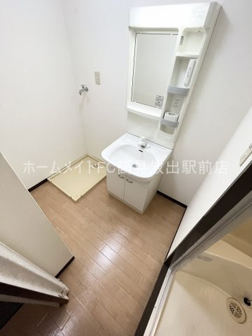 大阪市城東区諏訪１丁目の賃貸マンションの洗面所