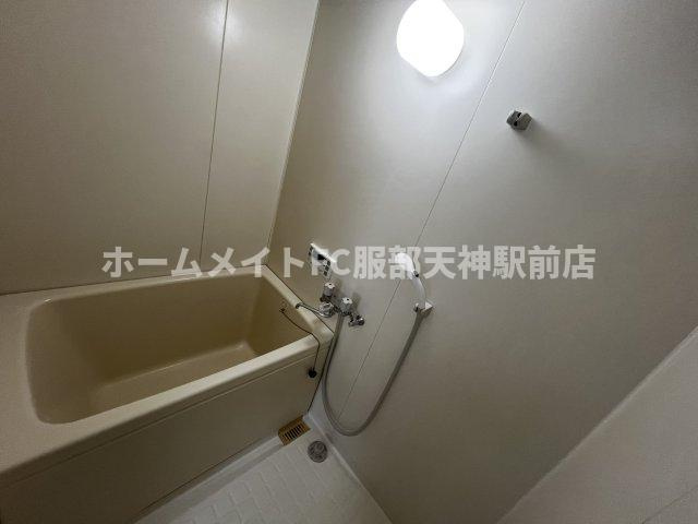 愛名マンションの浴室
