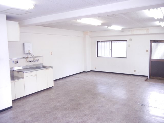 サン鹿塩の内装