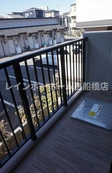 ＰＡＲＫＳＩＤＥ　ＲＥＳＩＤＥＮＣＥ　ＧＹＯＴＯＫＵのバルコニー