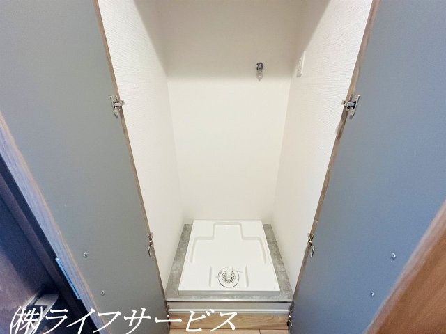 【洗面所】 | シャルム野中南公園 | 洗濯パン