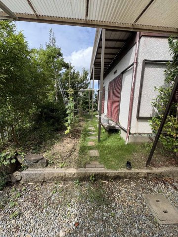 東有野台3丁目上物付土地の外観